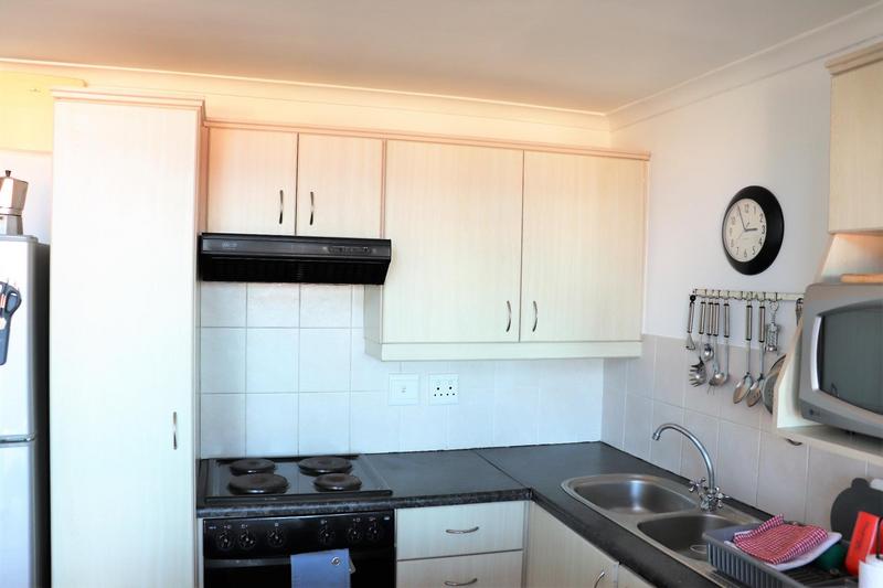 To Let 2 Bedroom Property for Rent in Fish Hoek Western Cape